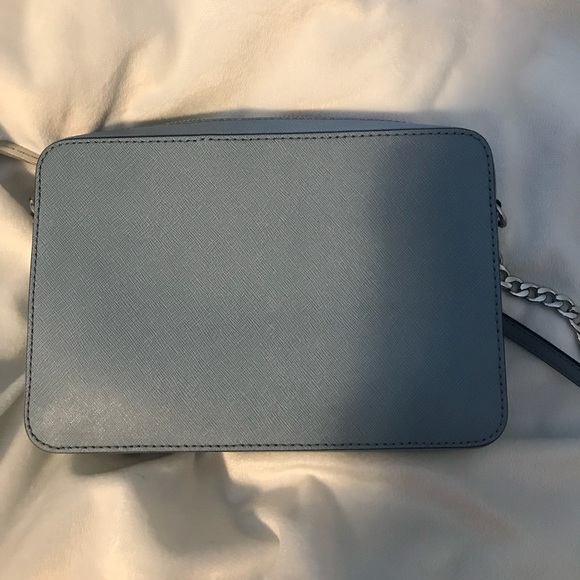 Micheal Kors crossbody - Picture 4 of 6